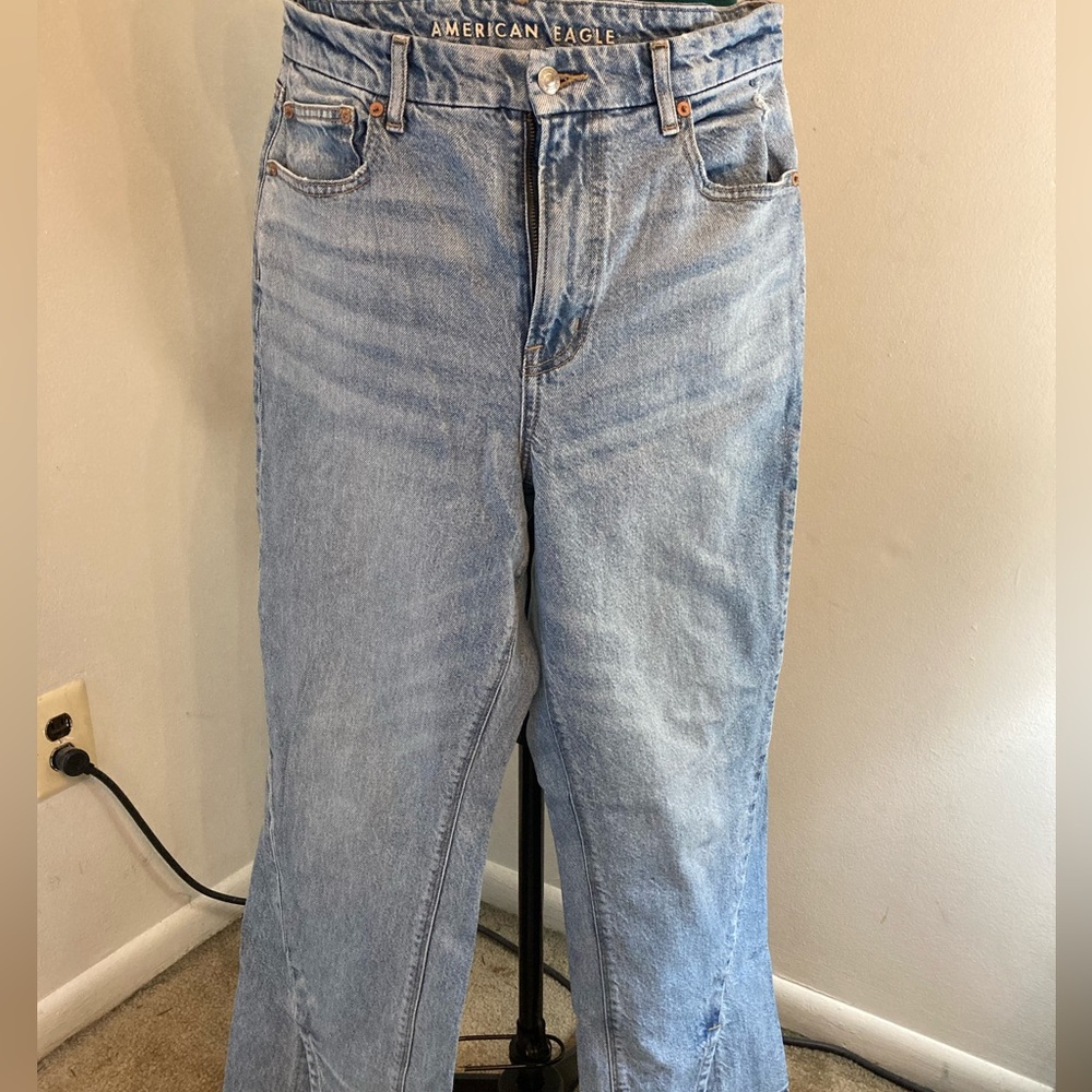 AE Stretch Hi-Rise Curvy ‘90s Bootcut Jeans Size 12